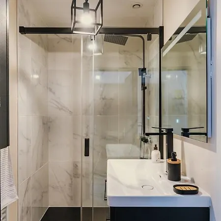 2 Pieces L'industriel En Centre-ville De Lägenhet Cambrai