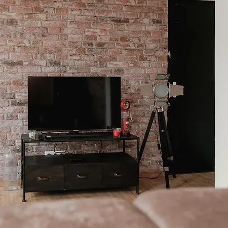 2 Pieces L'industriel En Centre-ville De Lägenhet Cambrai